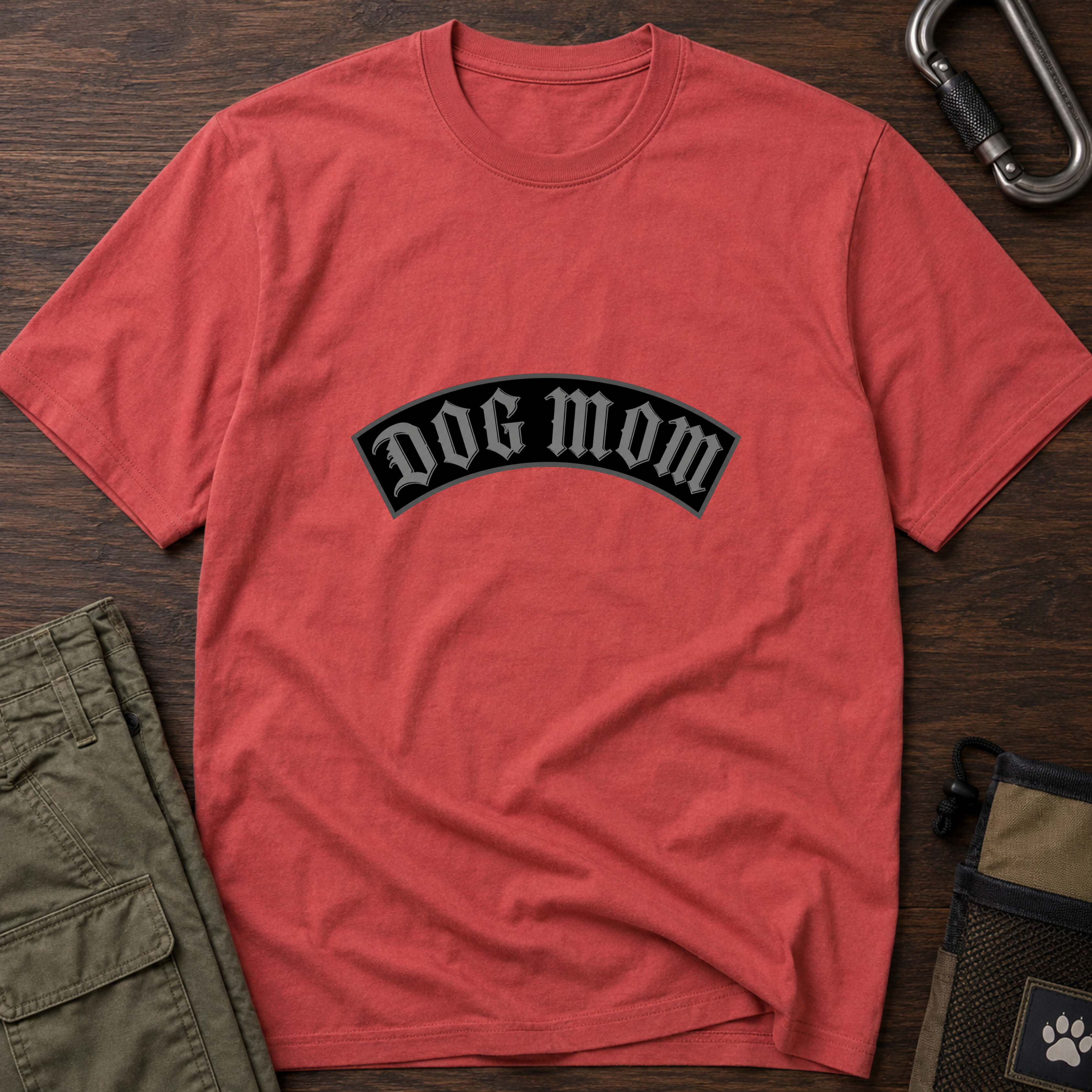 Snago T-Shirt DOM MOM - Gothic Dog and Cat Tees for Pet Parents